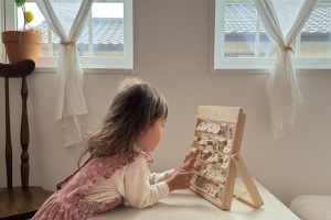 IKONIH アルファベット 知育玩具 木製おもちゃ