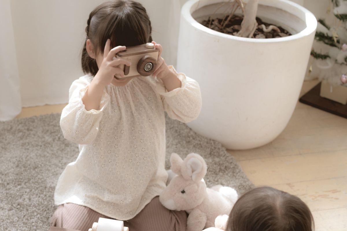 IKONIH リトルフォトグラファー 木のおもちゃ